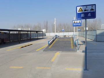 宝马驾校摩托车分校