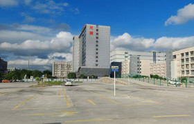 龙易驾校
