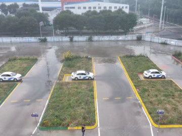 万泰驾校